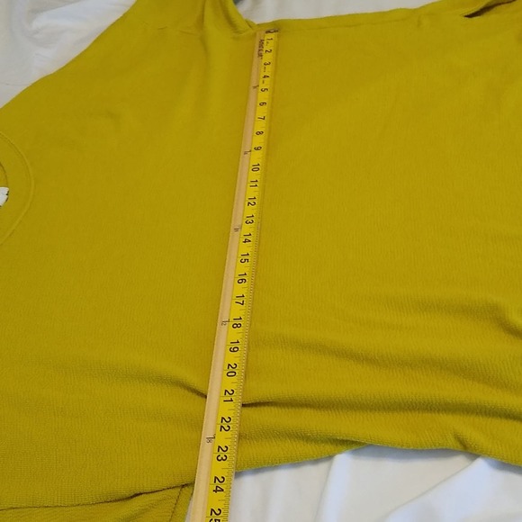 Aerie women's size Large mustard color tunic. - Picture 6 of 8